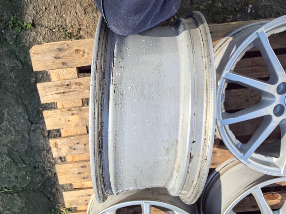 17 цола 5 х 108 мм Рендж Роувър Евог - 7 Инча / ЕТ 45