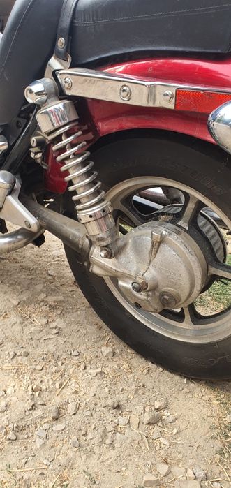 Vînd motocicletă Honda Shadow 700cc 46cp