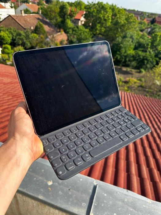 Huse Protecție cu Tastatură Originale Apple iPad Pro 10.9 inch Gen 3/4