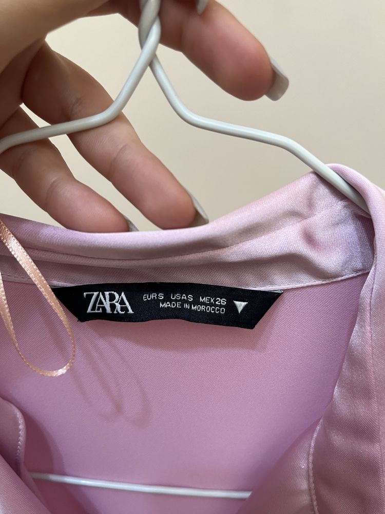 Рокля zara.