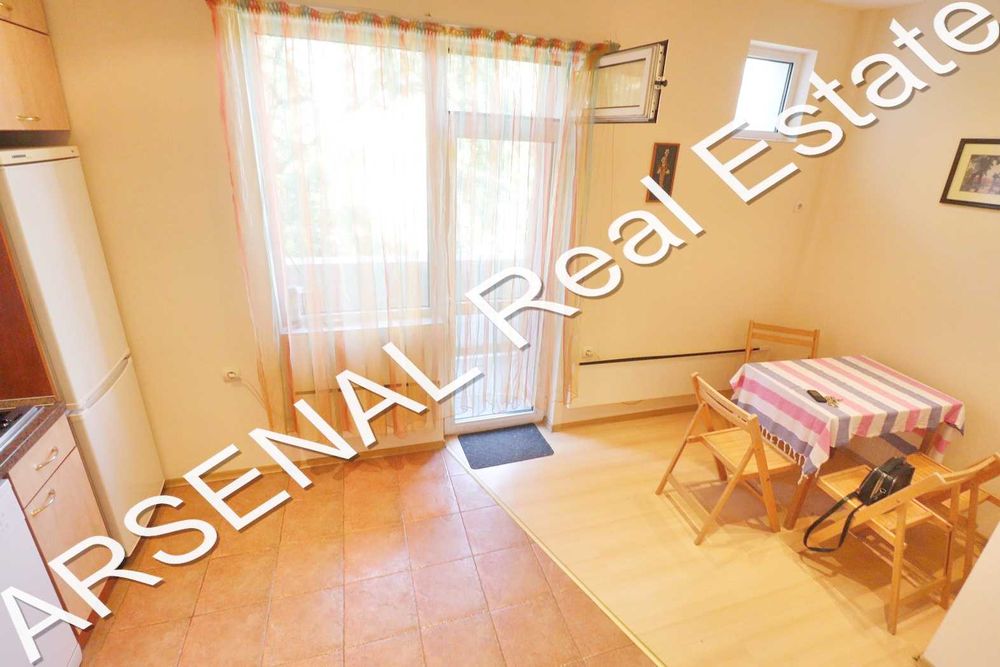 Дава се под наем Двустаен апартамент в София, Център - 84 кв.м за 650 € - Снимка #2