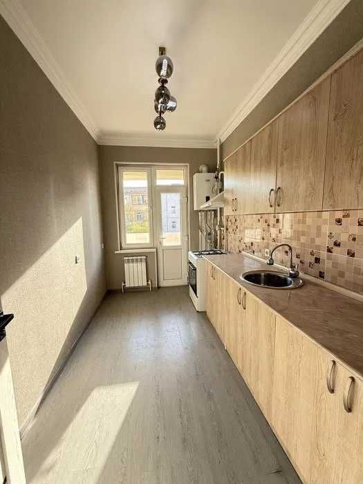 Yunusobod-18, 2 xonali, yevro ta’mirlangan, g‘ishtli uy, Sayram’