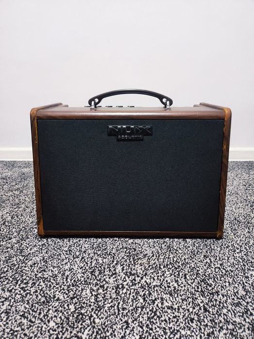 Комбоусилитель аккумуляторный