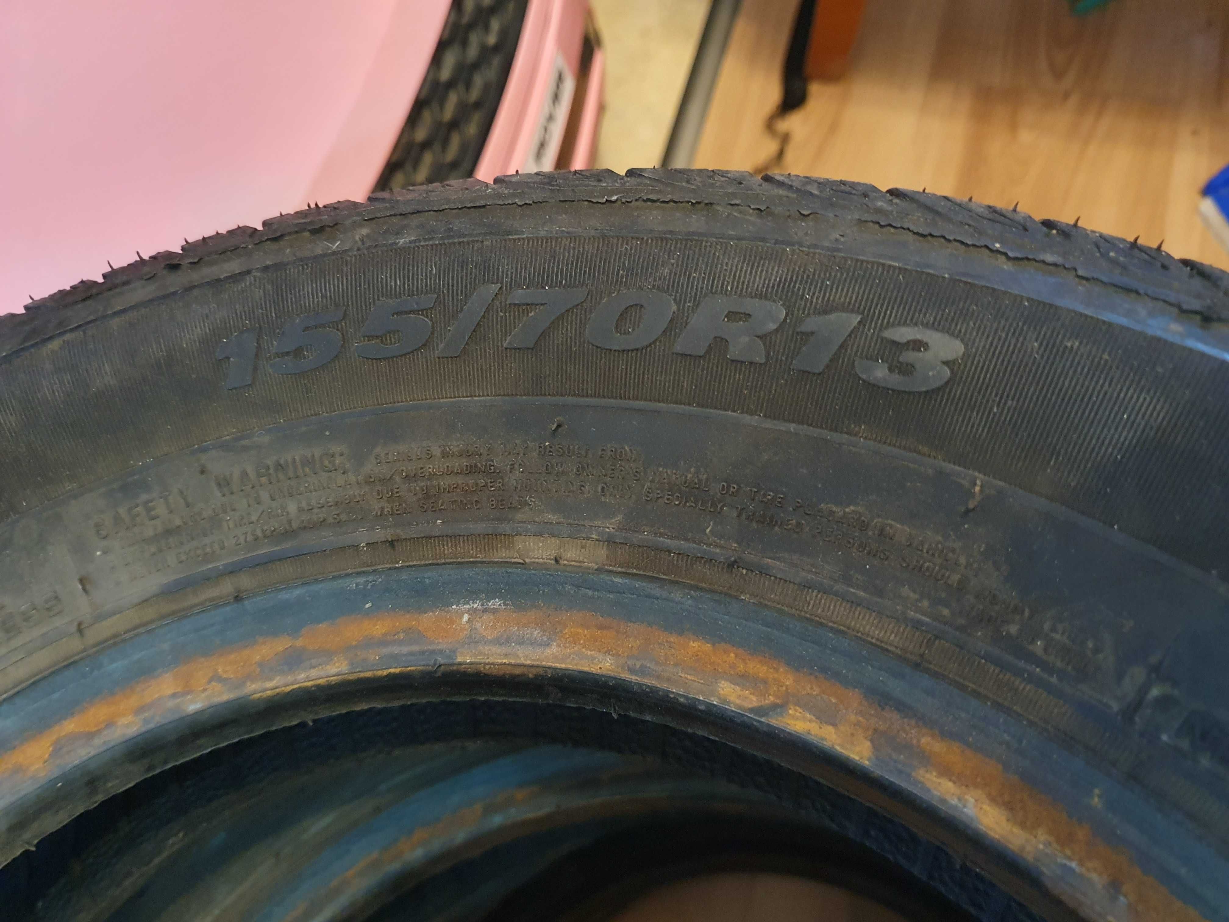 гуми 4 броя в много добро състояние 155/70/13