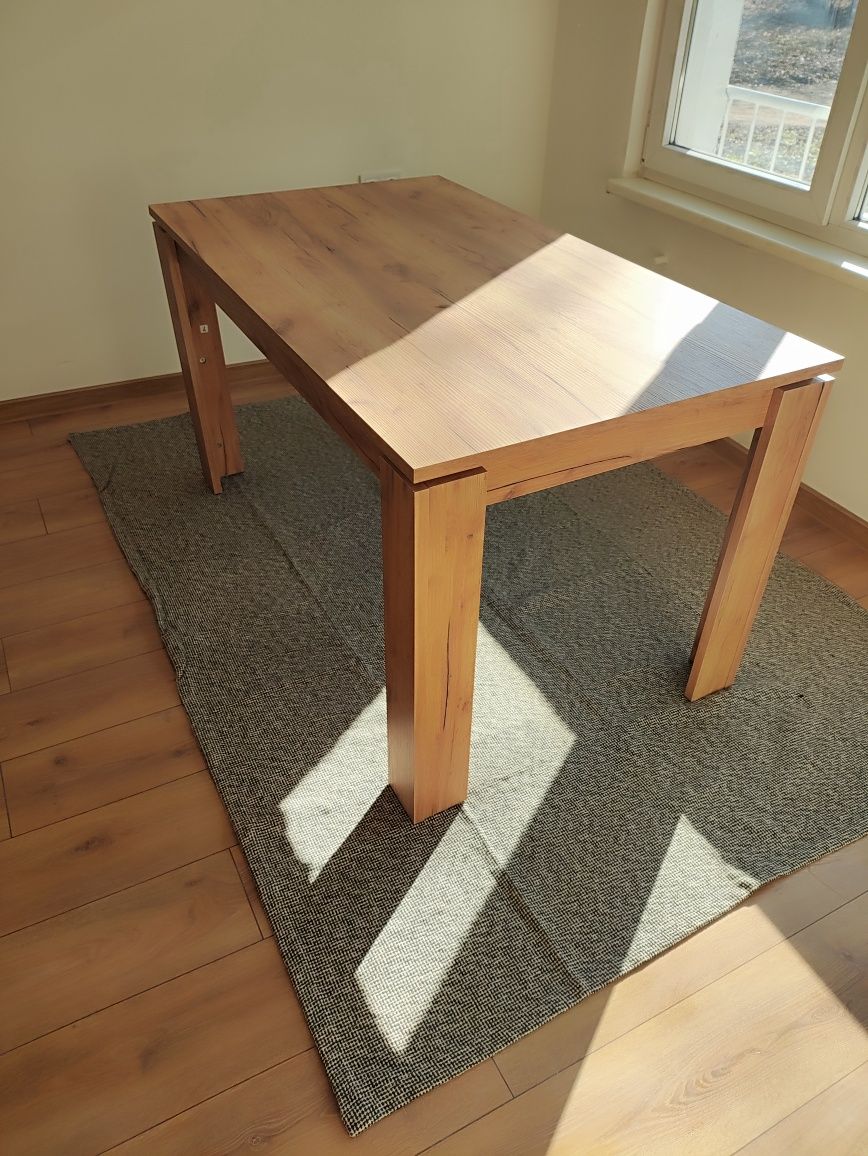 Кухненска маса LINTRUP 80x140 цвят дъб + 4 стола