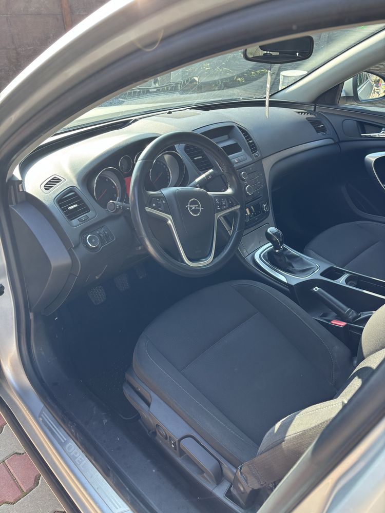 Opel Insignia 2.0 160CP