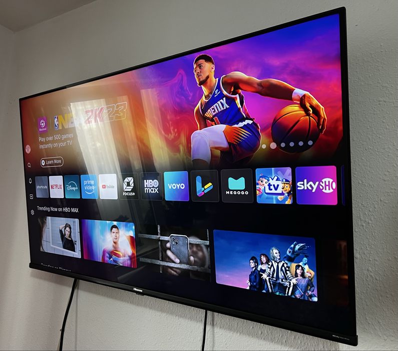 Hisense QLED 4K 108cm