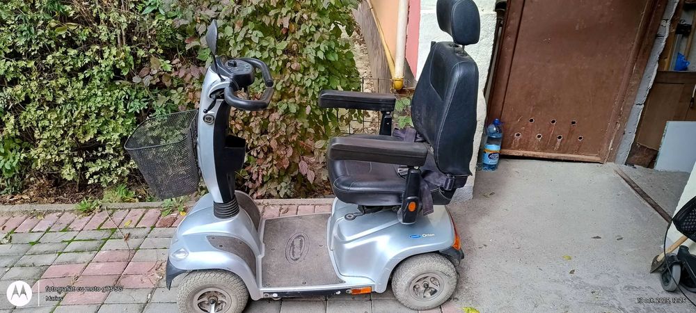 Scuter electric persoane cu dizabilitati - Invacare Orion Metro