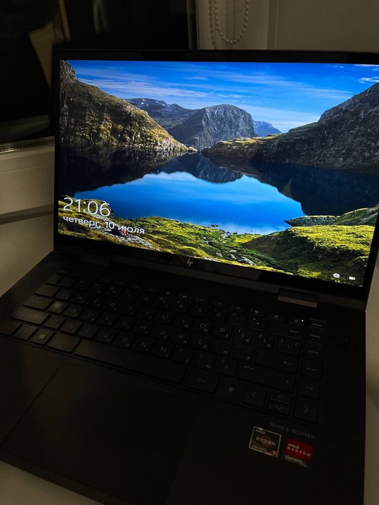 Ноутбук HP ENVY x360 convertible