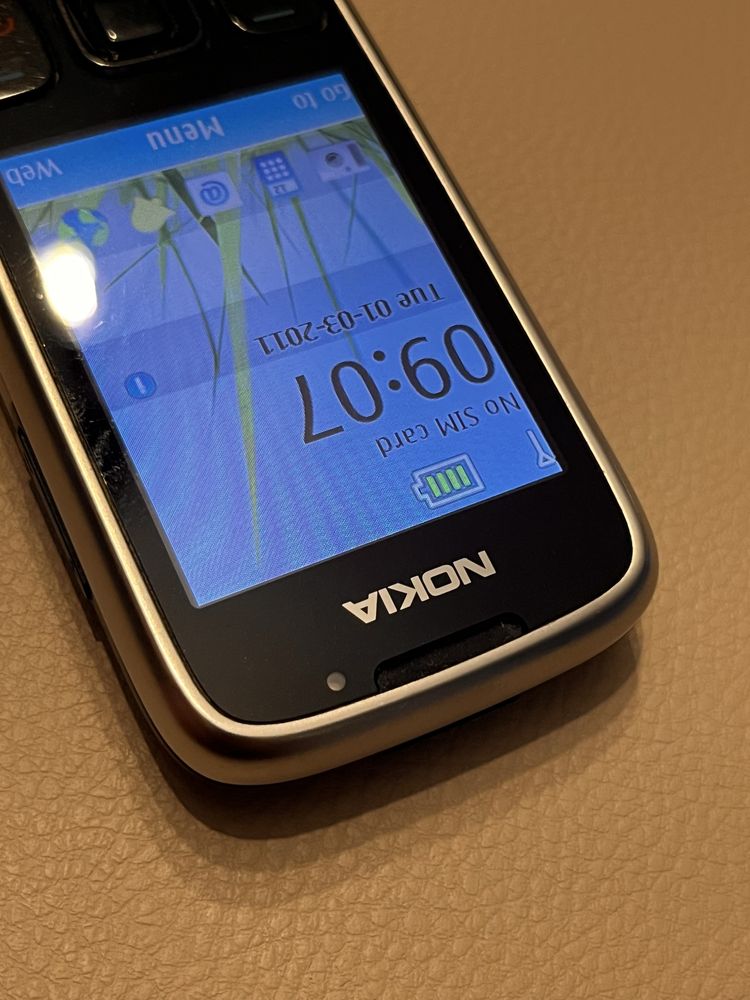 Nokia 6303i Classic Silver + card 2GB ! Original full tot pe el!