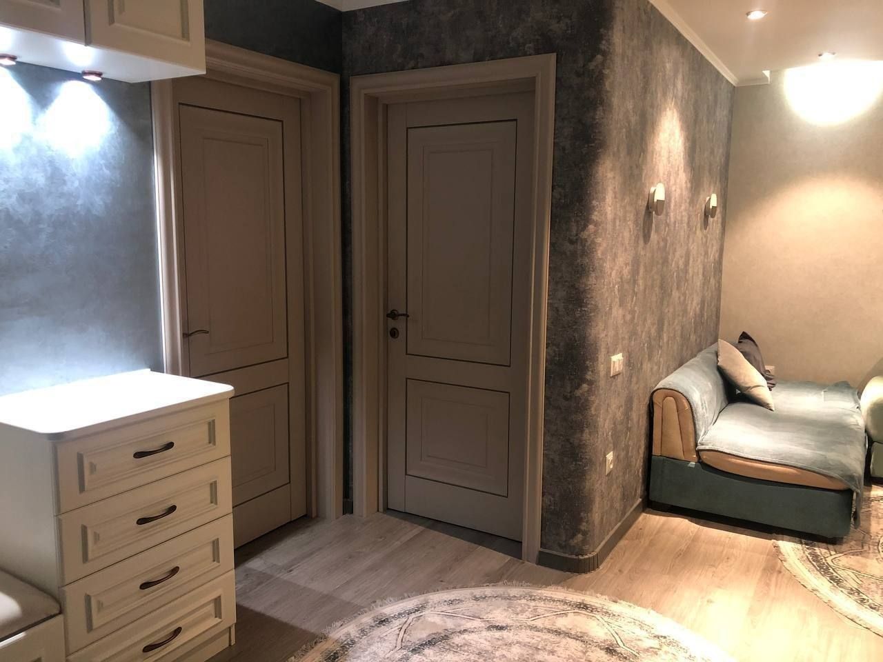 Продается 3х ком квартира на Ракат махалля, ор-р:Московская пицца,65м²