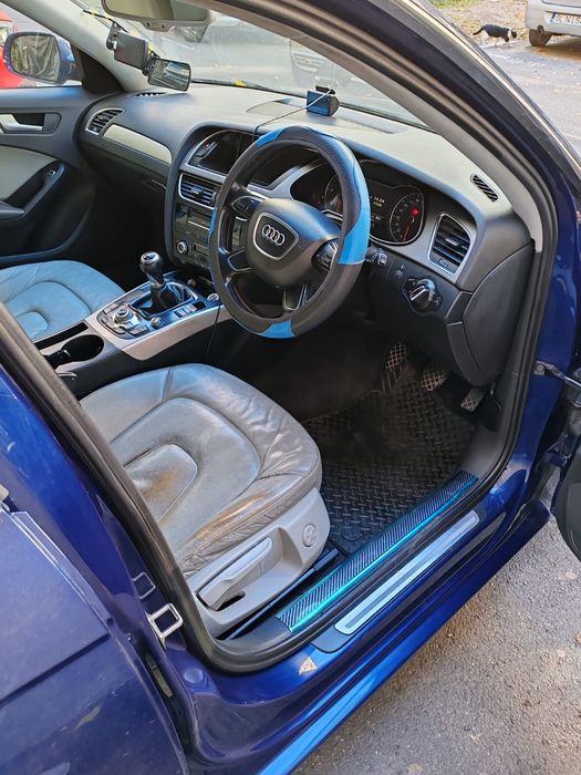 Audi a4 inmatriculat RO cu volan pe dreapta stare impecabila