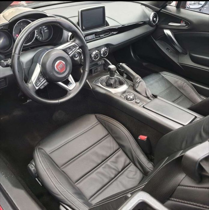Fiat 124 Spider Lusso ( Mazda Mx5 ) 197 CP
