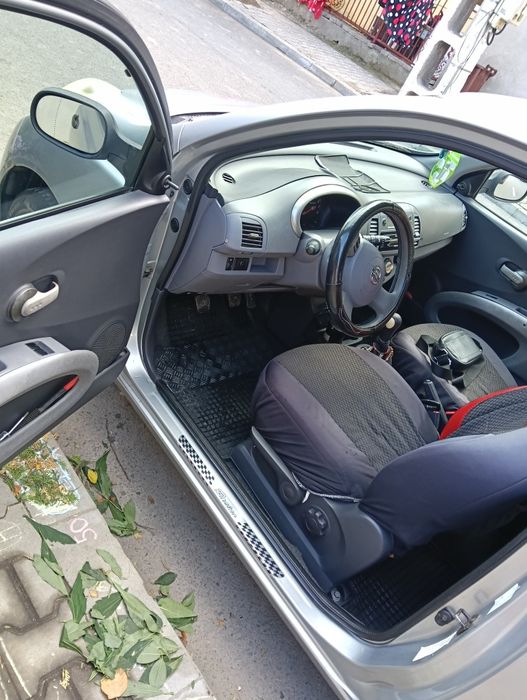 Vând Nissan micra k12 B