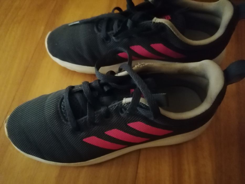 Vand pantofi addidas nr 35 fete