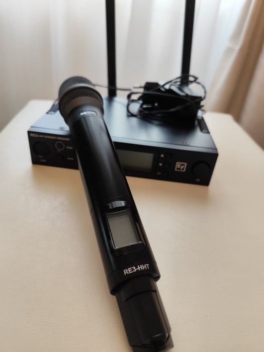 Microfon Electro-Voice RE3-RE520-5H (Nu SHURE sau SENNHEISER)
Sistem w