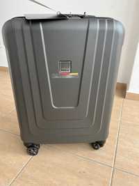 Куфар за ръчен багаж TITAN