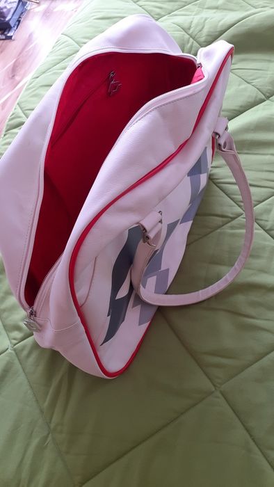 Кожена спортно-елегантна плажна чанта Lotto