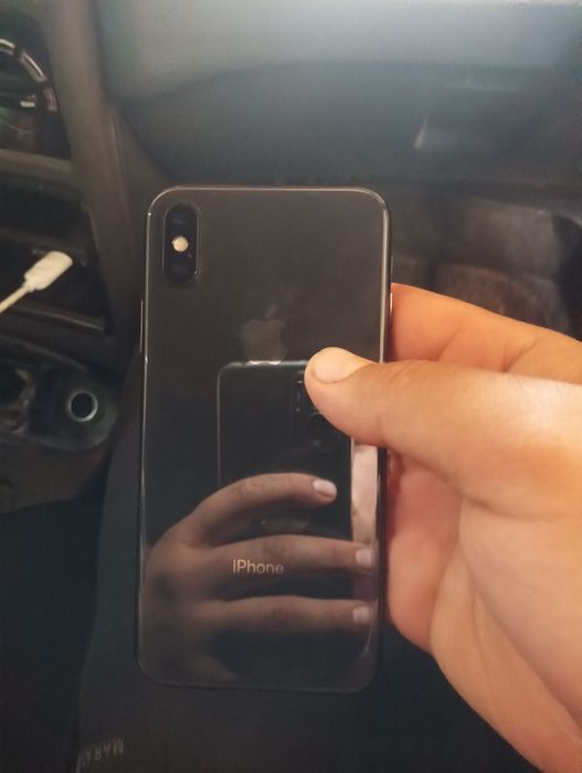 Iphone X bor xotira 64