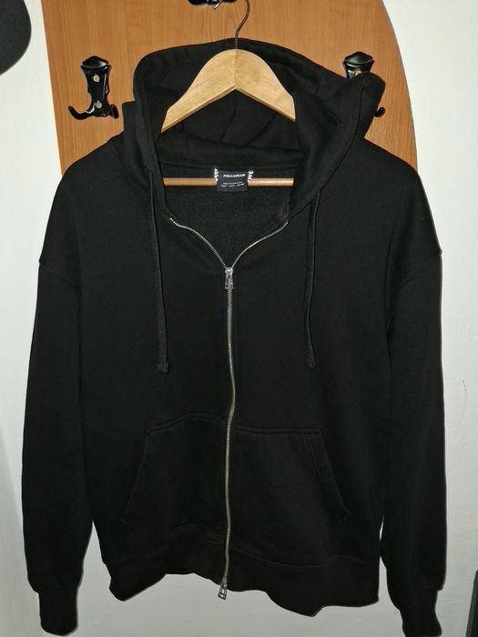 Vând hanorac cu fermoar P&B