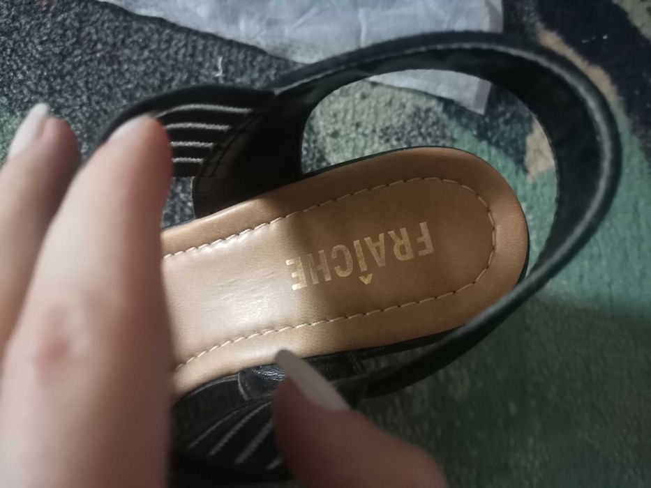 Дамски летни сандали на платформа, 36 номер