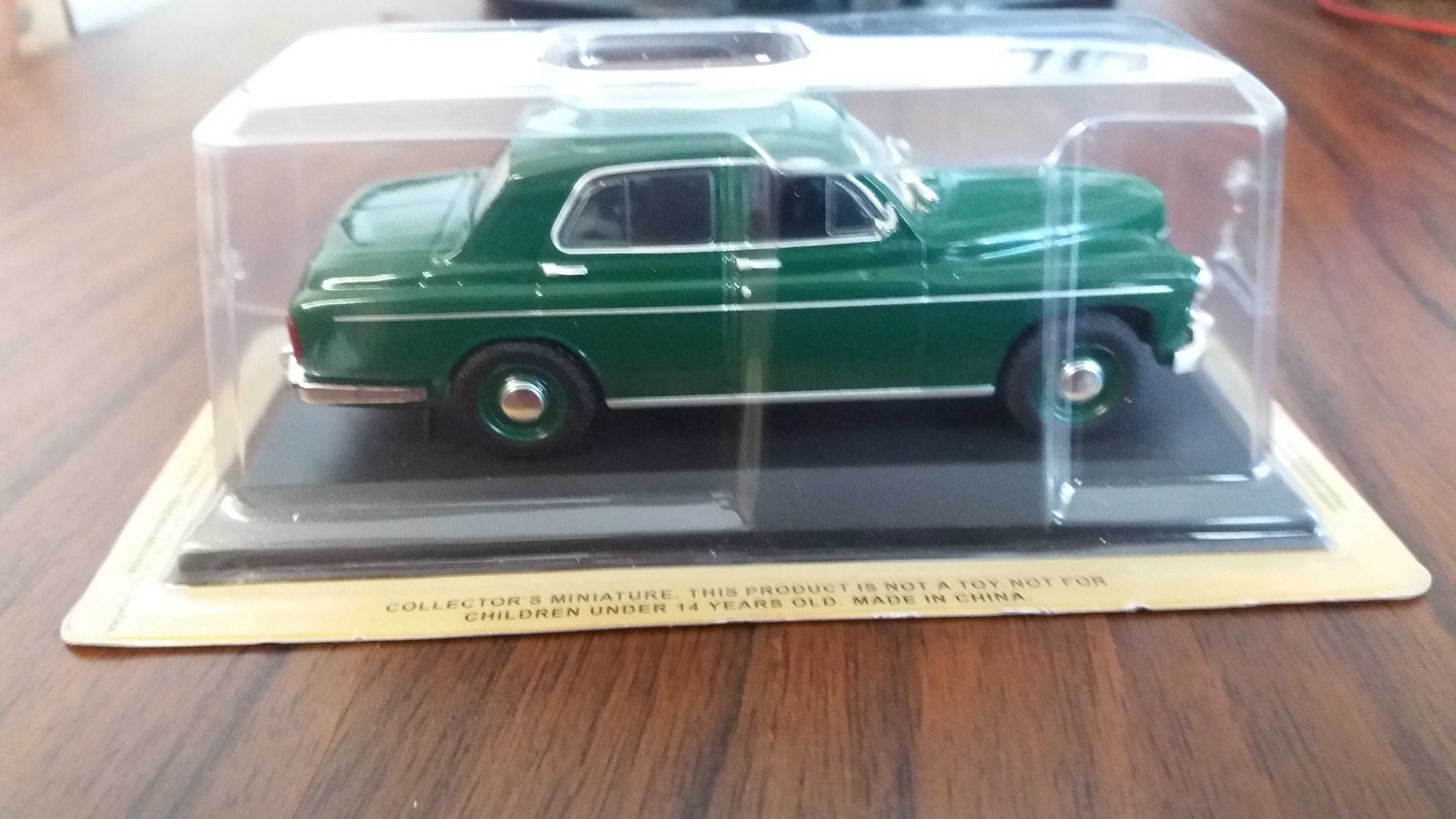 Macheta WARSZAWA 223 1964 - DeAgostini Masini de Legenda, 1/43.