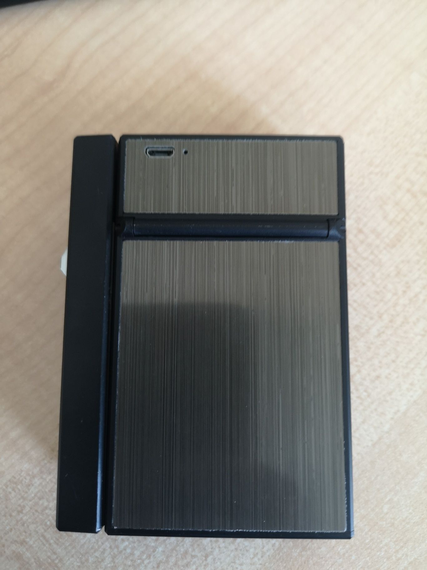 Кутия за цигари вградена USB запалка