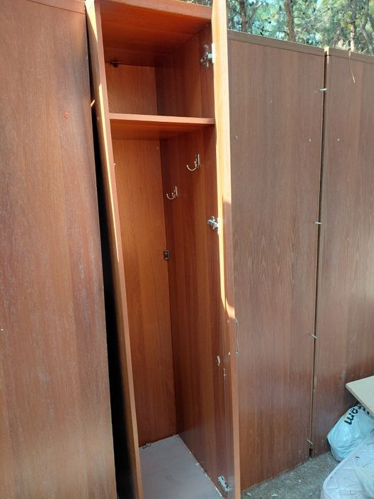 Продам однодверный и двухдверный  шкаф