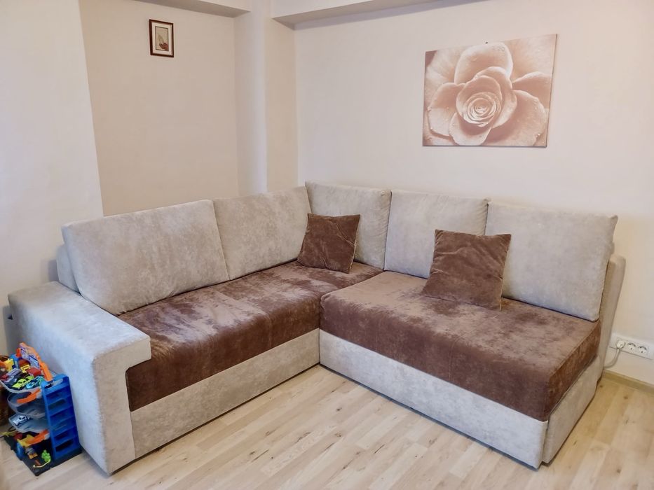 Canapea coltar extensibil