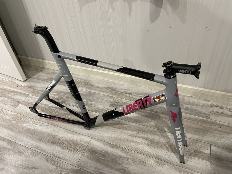 Linerty Nemesis V1 frameset рама