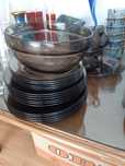 Set farfurii ,cani