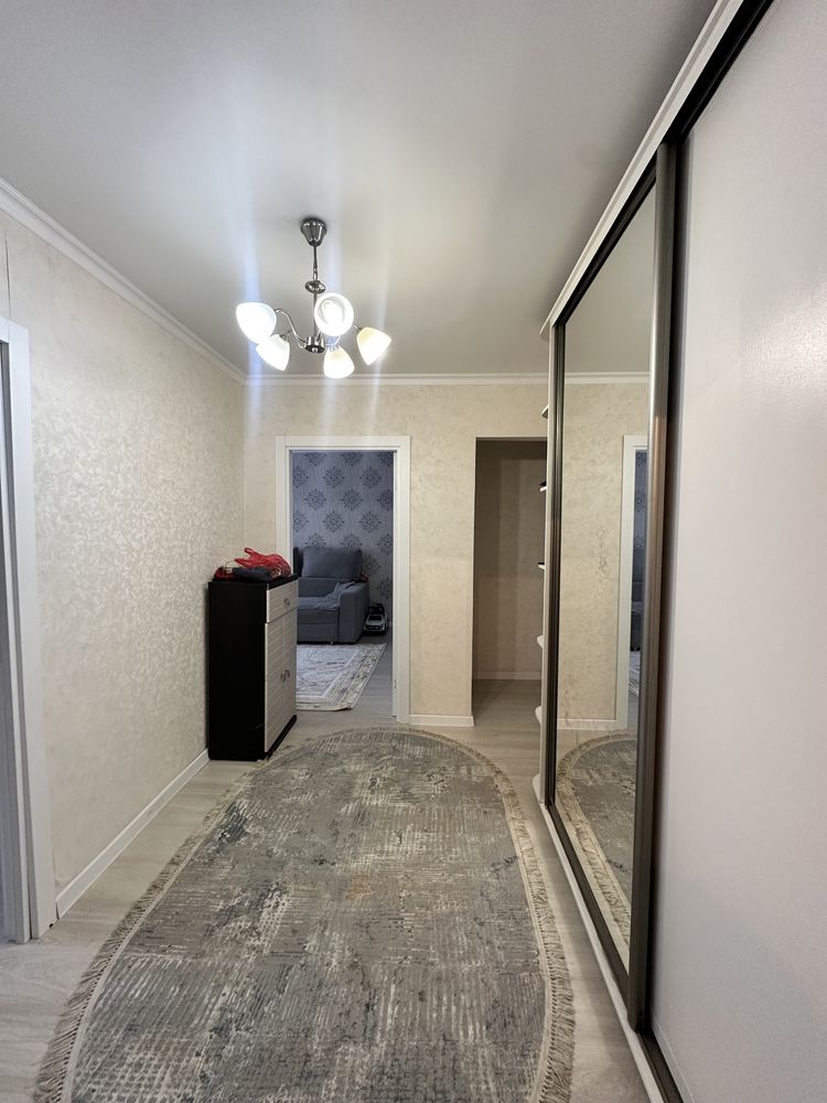 3-х ком на 3 этаже в 7 мкр, кухня 11,5 м2