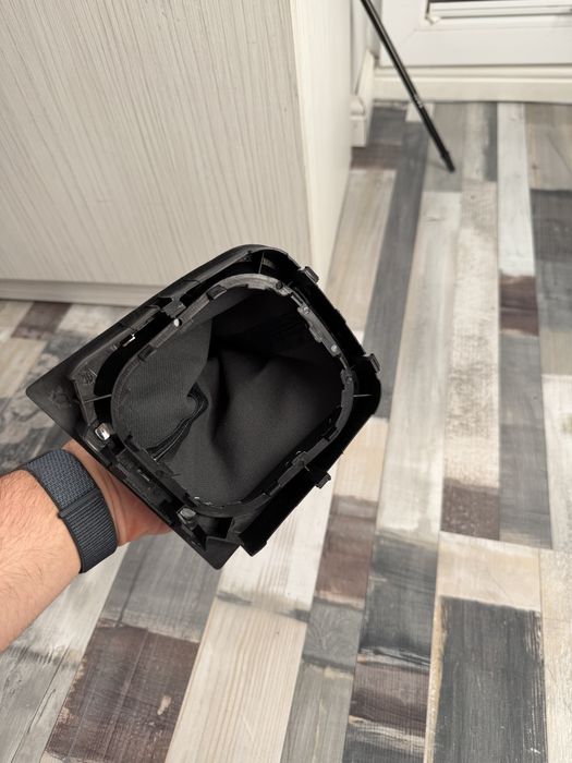 Продавам дясна духалка и маншон за голф 5