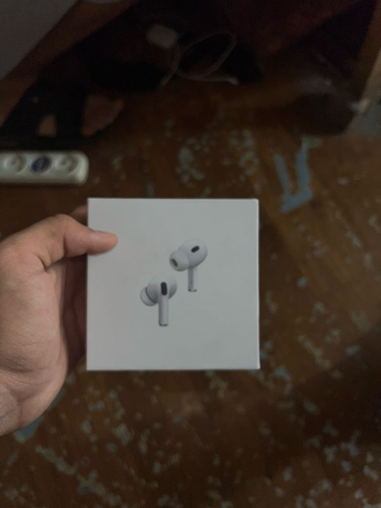 Airpods pro.