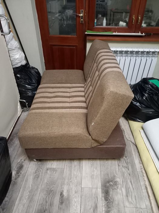 Два кресла раскладываются