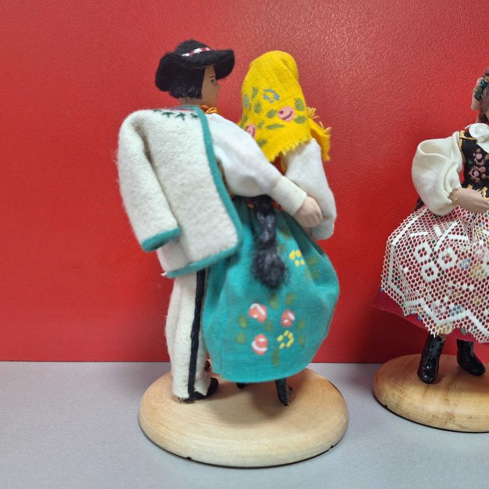 Колекция Кукли в народни носии-ръчна изработка, 60-те г. Krakow, Полша