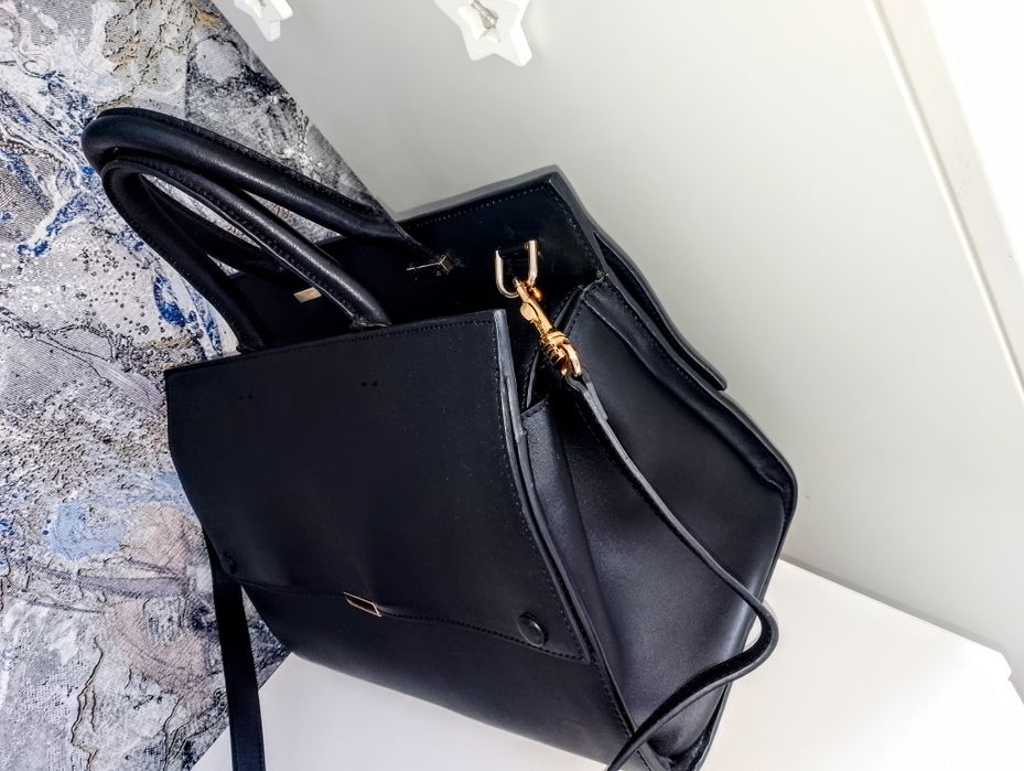 Продам женскую сумку