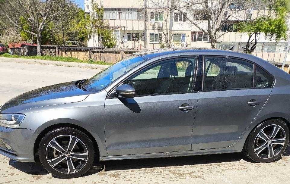 VW Jetta 2.0 TDI 110hp