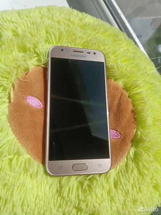 J3 bor, Samsung 2/16gb, sim oqimidi, aybi shu