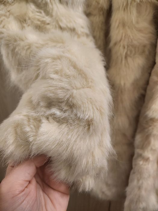 Пухесто палто Zara