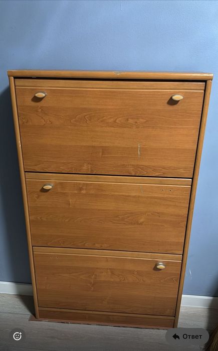 Обувница  10 тыс тенге в хорошем состоянии. Есть торг