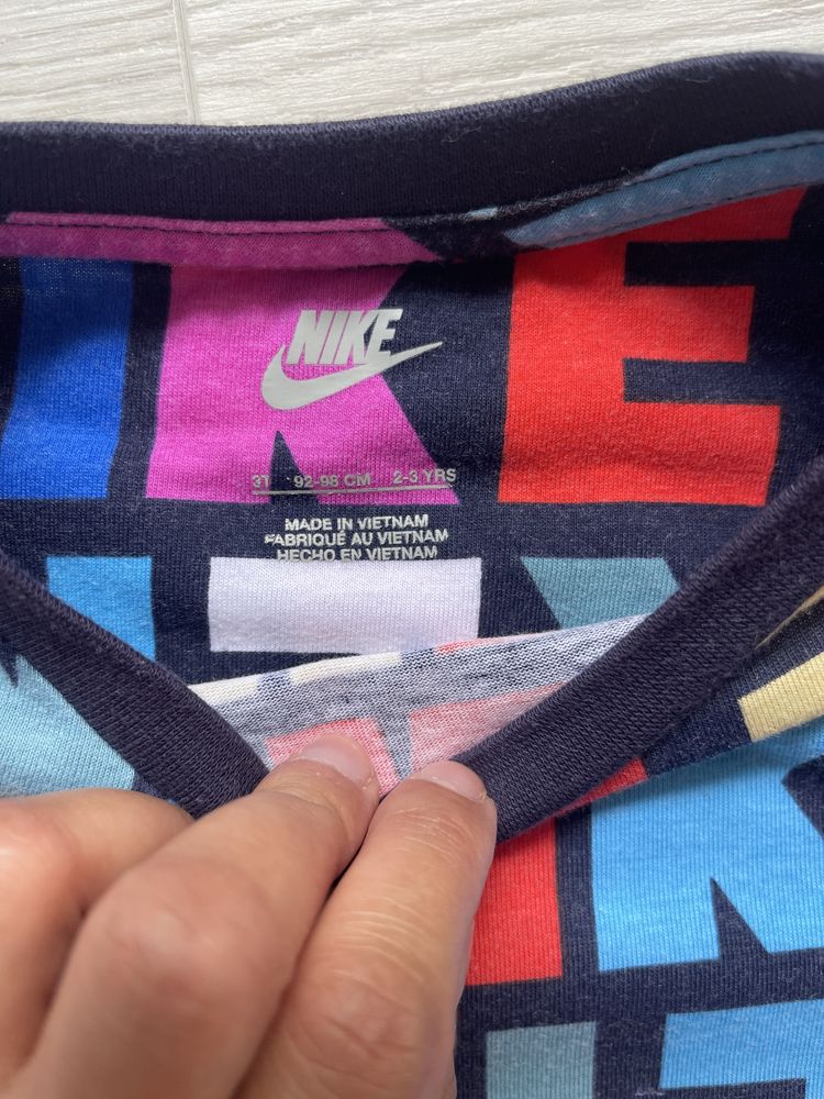 Nike комплекти .