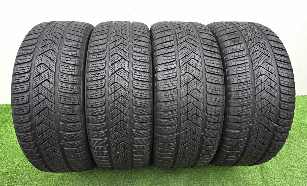 пакет 225/40/19 и 255/35/19 PIRELLI Sotto Zerro 3 RFT