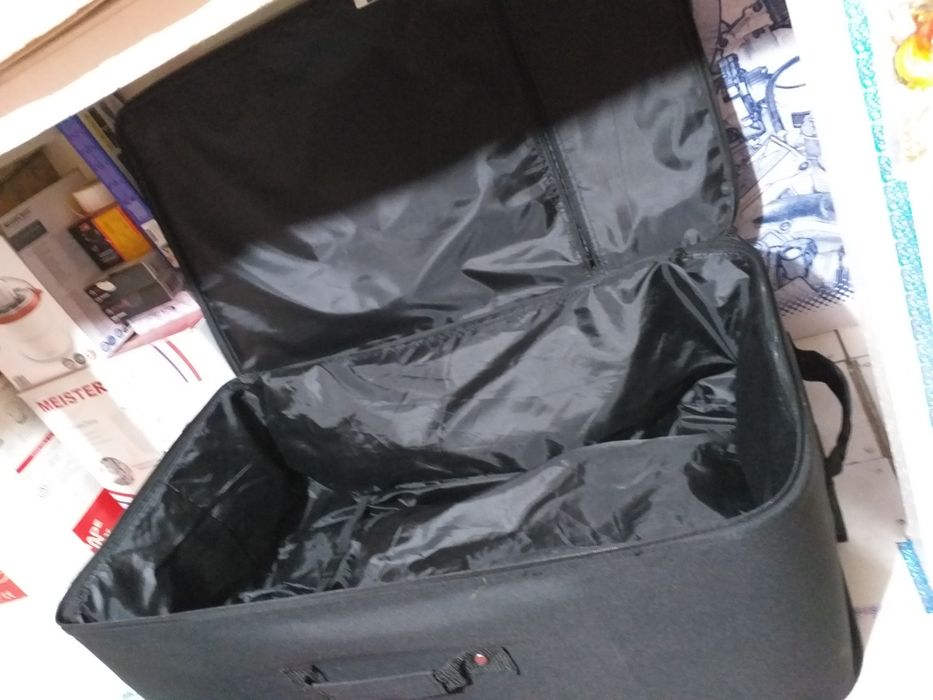 Trolar Nou Dimensiuni Mari 28 lei