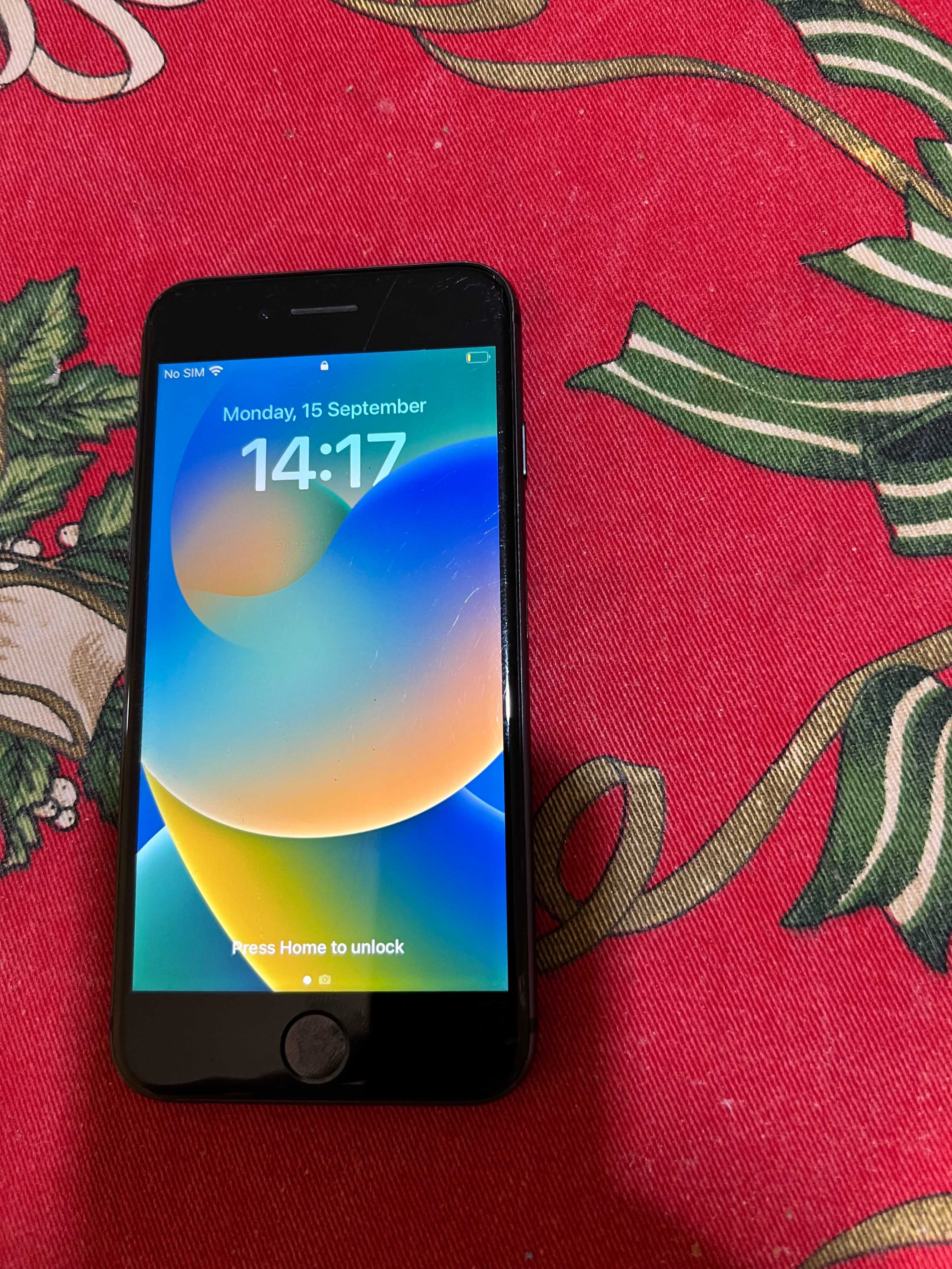 Iphone 8 черен 64GB