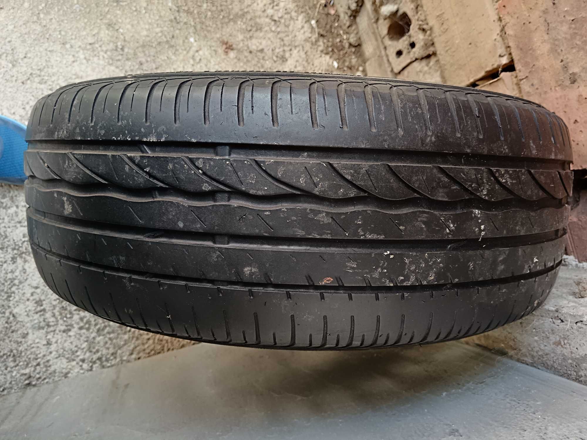 Продавам стоманена джанта 16 цола с лятна гума за MERCEDES