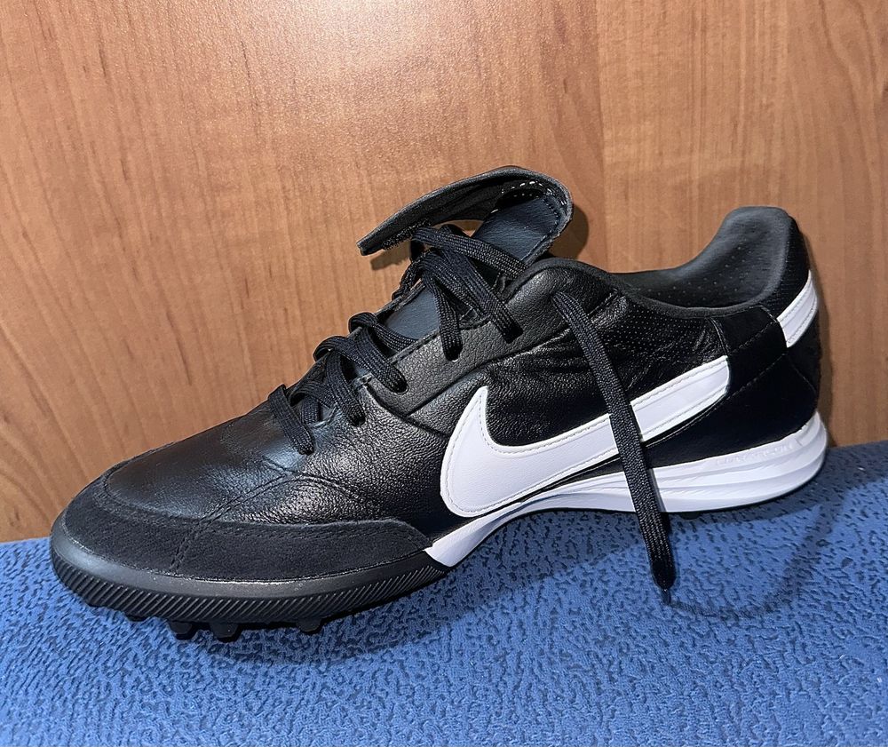 Nike premier сороконожки