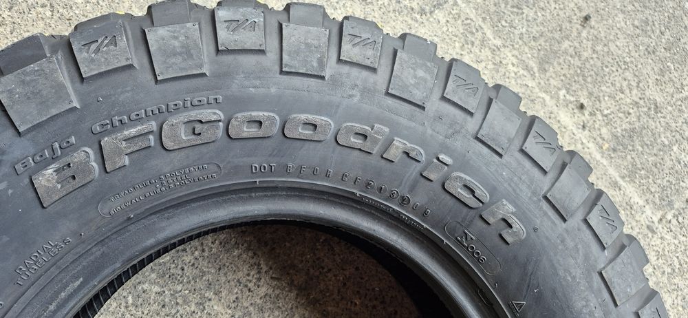 2 anvelope M+S BFGoodrich,235/85/16.Pretul este pe bucata.