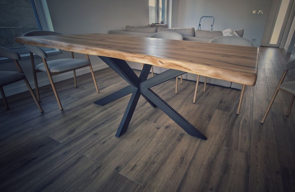 Mese din lemn de stejar Pentru comanda