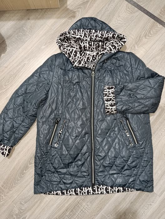 Куртка на весну-осень. Размер 58-60.